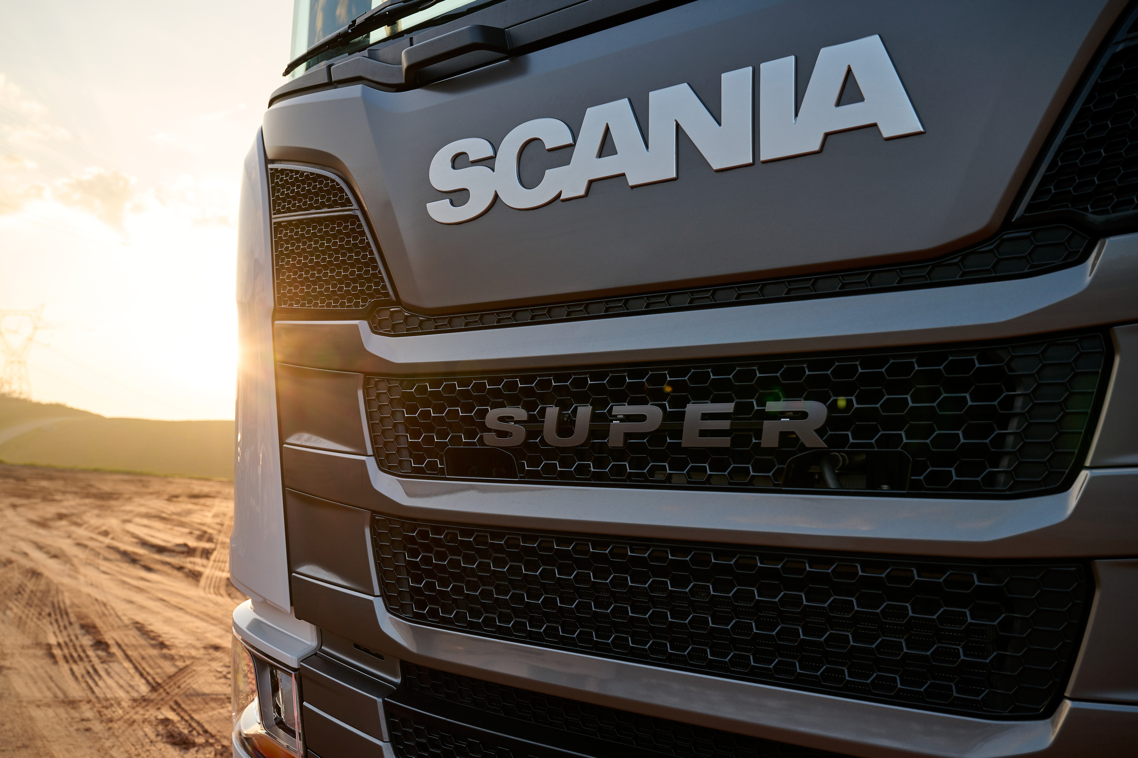 Scania 560 R 6x4 Highline general cargo transport