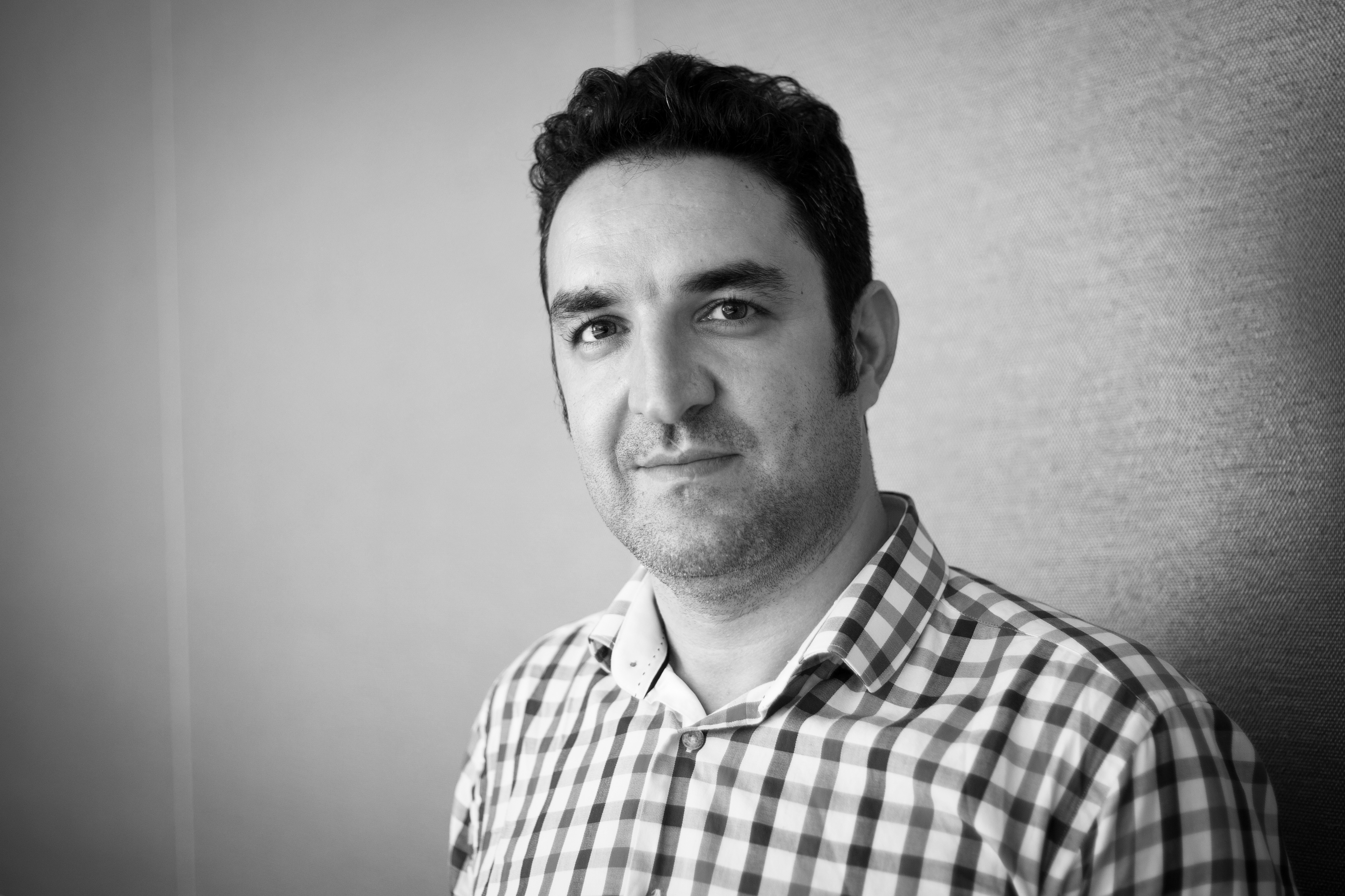 Headshot of Mike Rahmati, co-founder and CEO of Plerion