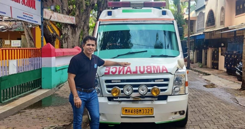 Dial4242 lead image, ambulance, India