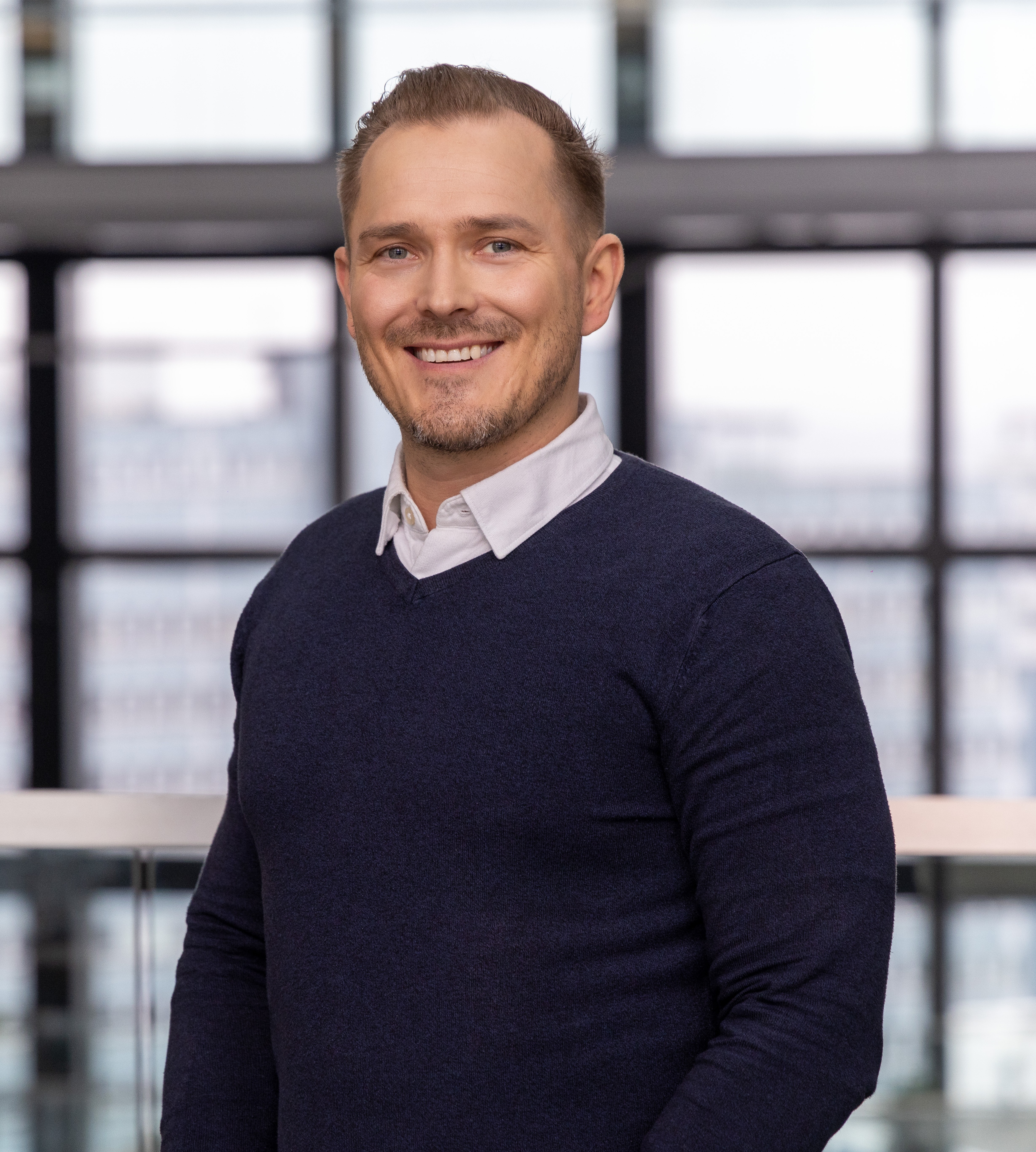 Christoph Osburg in profile