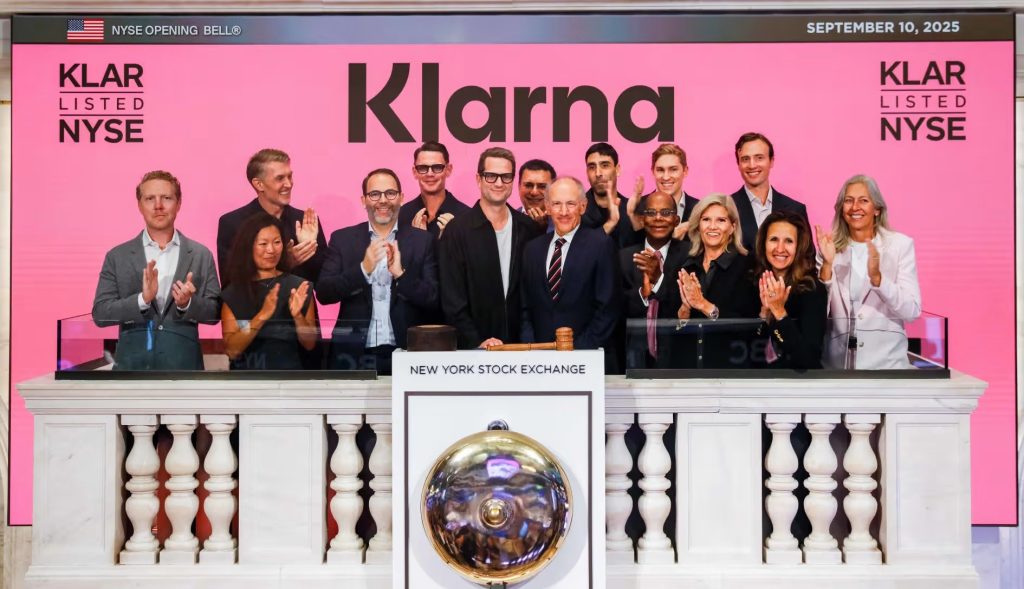 The Klarna team ringing the bell at the New York Stock Exchange